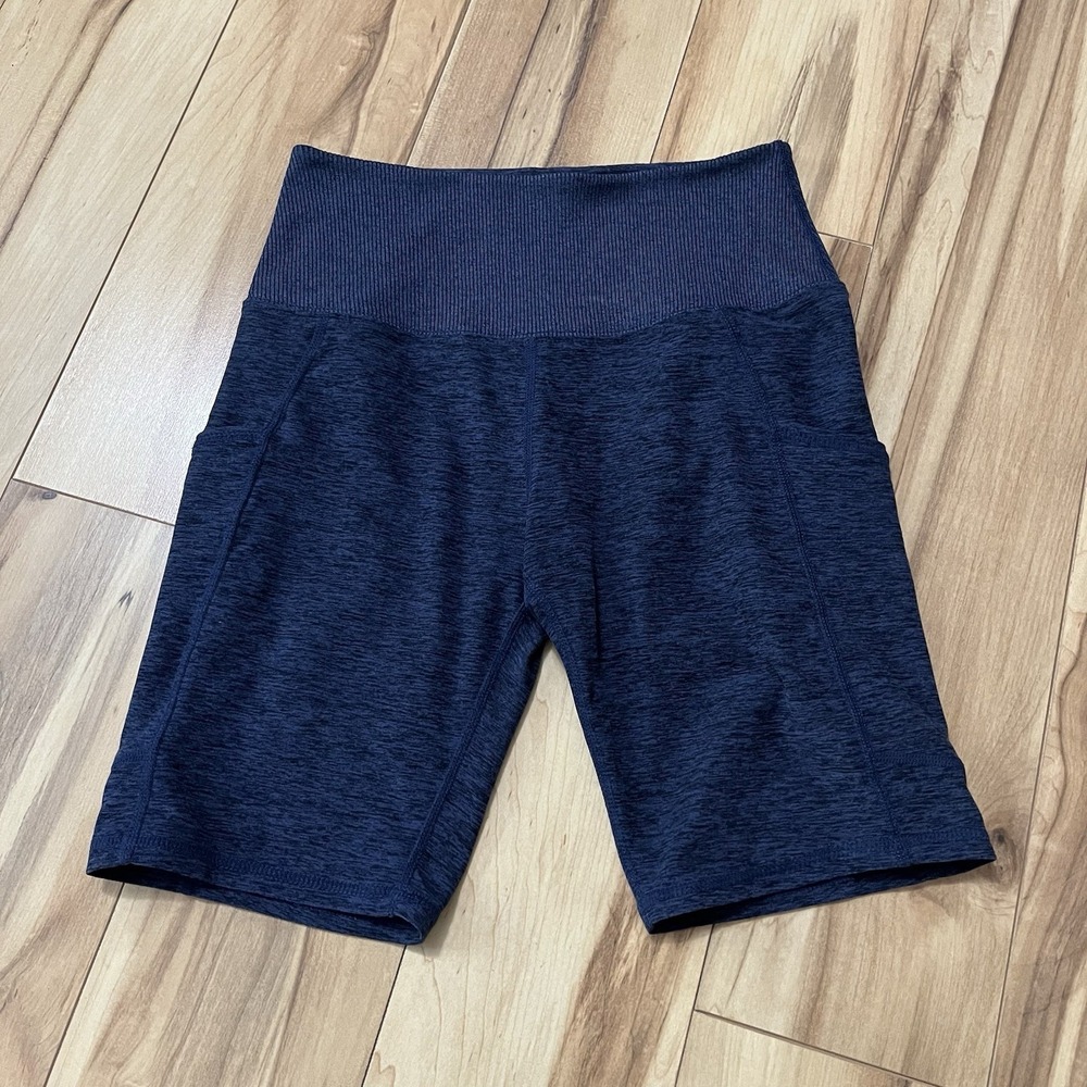 Kirkland Signature Women's Biker Shorts Heather Blue Sz S Pockets 8" Inseam